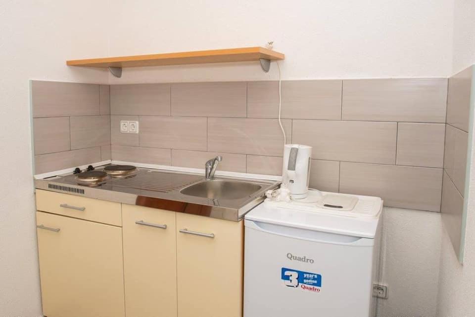 Apartment Vodice - Lovric Kültér fotó